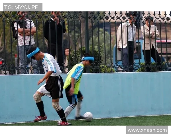 足球运动的独特魅力与战术特点解析及其对球员素质的影响